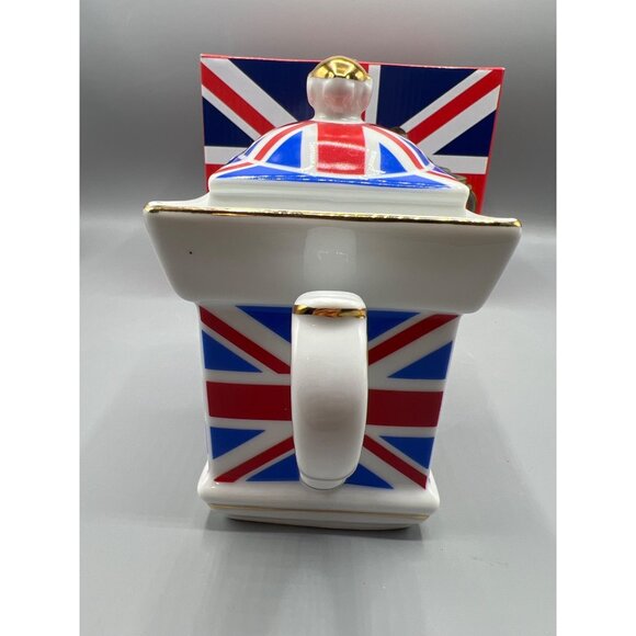 Union Jack Ceramic Teapot With Gold Accents & Original Box Holds 2 Cups - Picture 8 of 14
